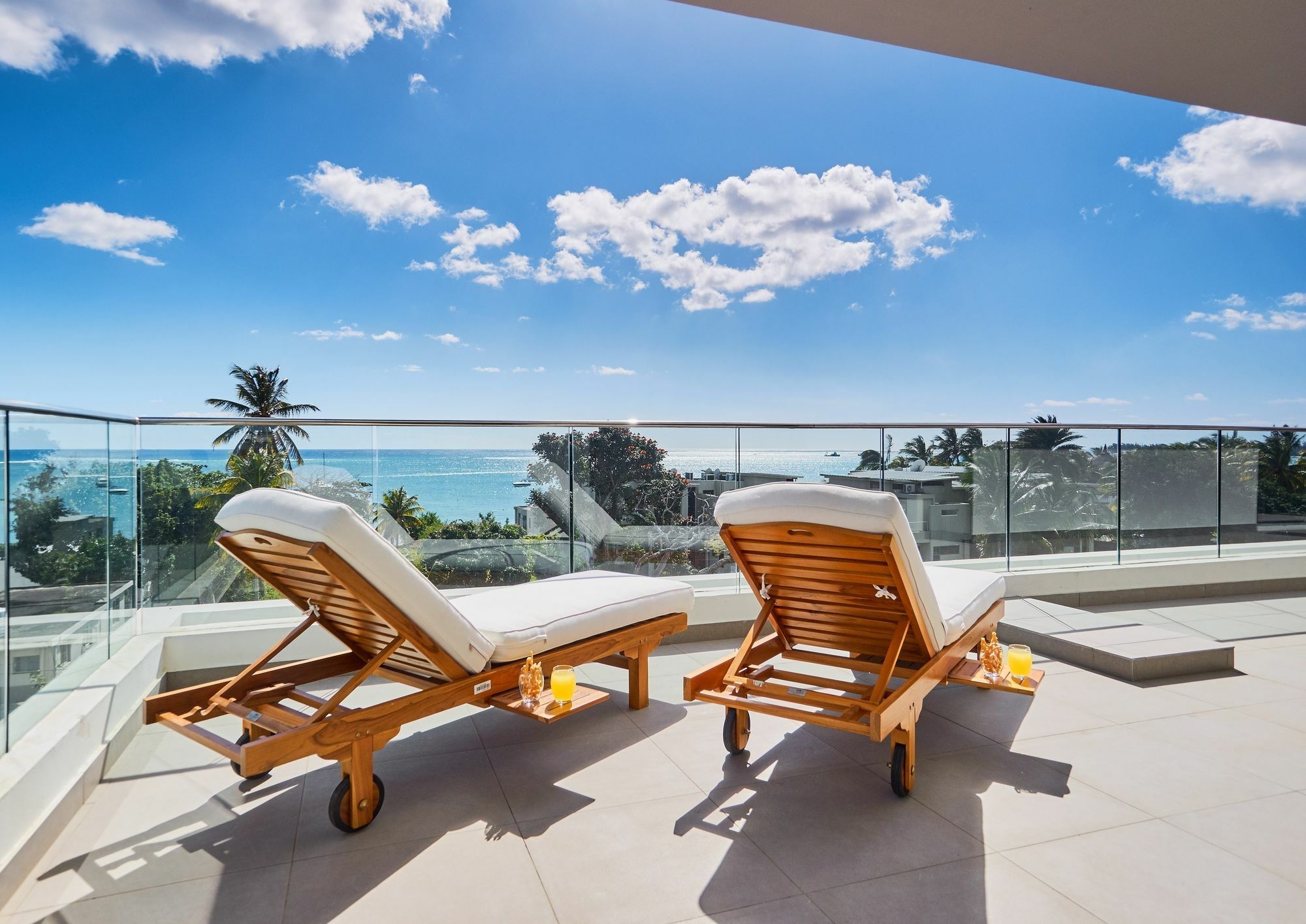 Liberty Drive Apartments & Penthouses By Lov Trou-aux-Biches Exteriér fotografie